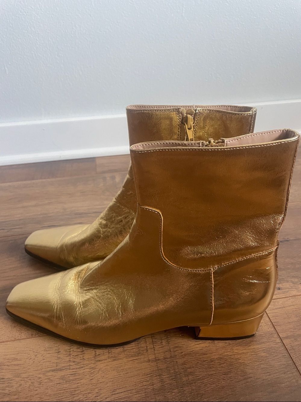 Steve Madden Dusty Gold Metallic Booties Size 10M - Picture 2 of 9